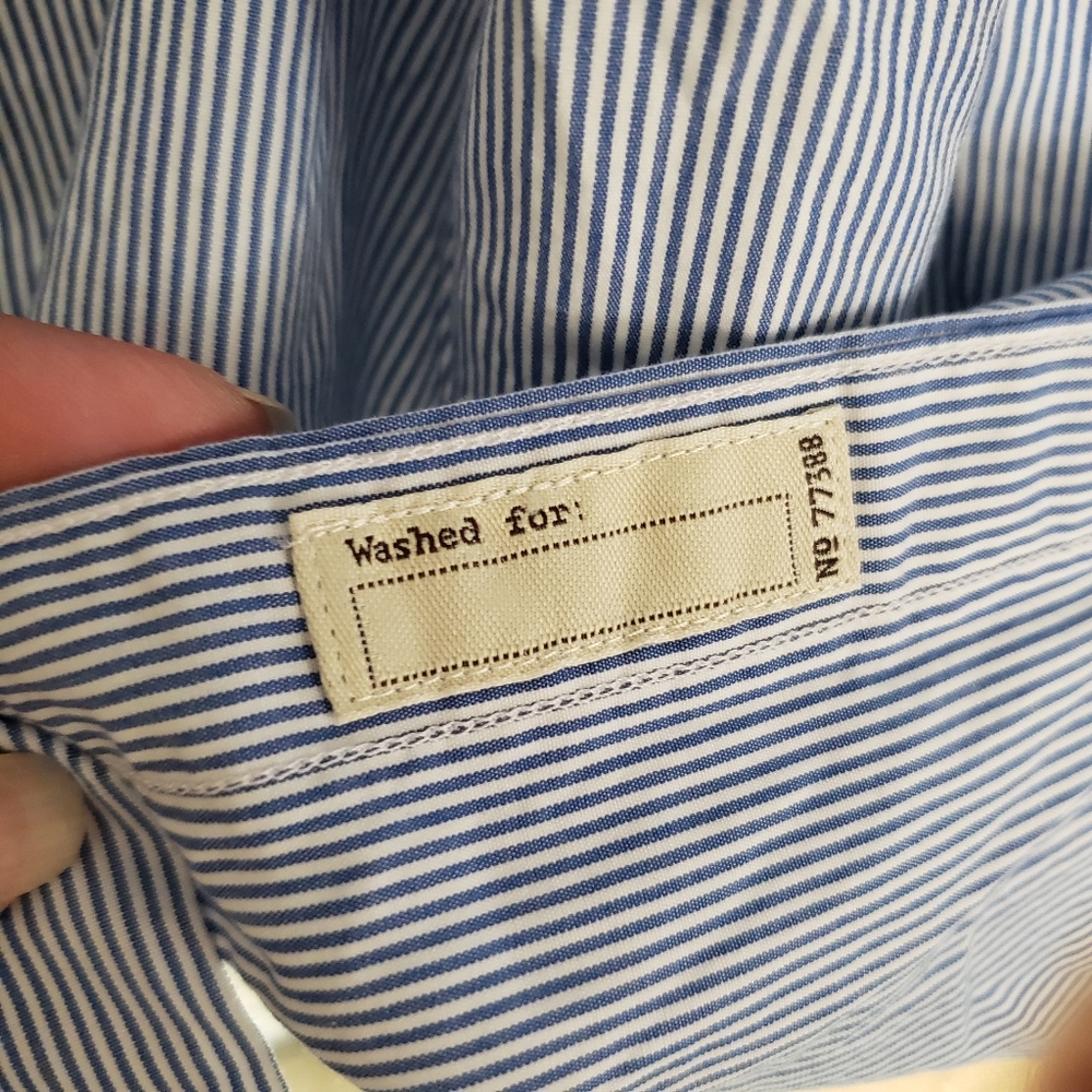 🌞SOLD🌞 J. Crew Classic Blue and White Pinstripe Button Down Shirt 100% Cotton - Picture 11 of 12